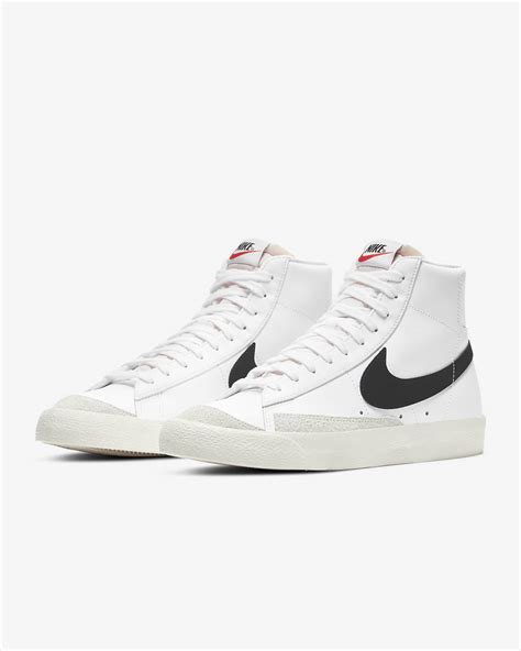 Nike Blazer. Nike DE